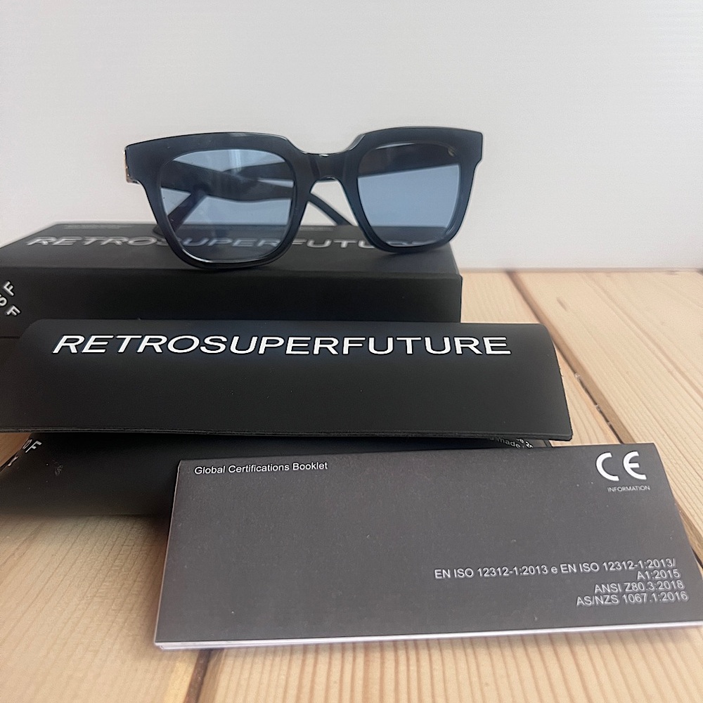 RETROSUPERFUTURE Giusto Azure lens Sunglasses